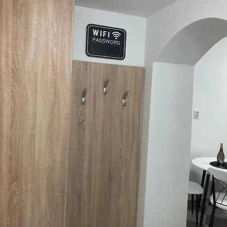 Apartment Liget Apartman *