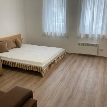 Apartment Liget Apartman